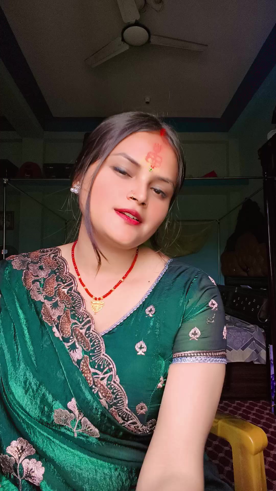 @Ani_sha❤️✌️🦋