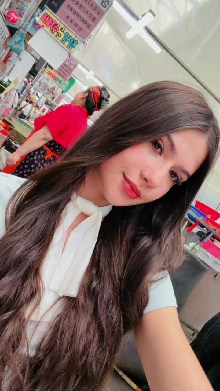 @amandabrixii⁷ 🪭⚡️