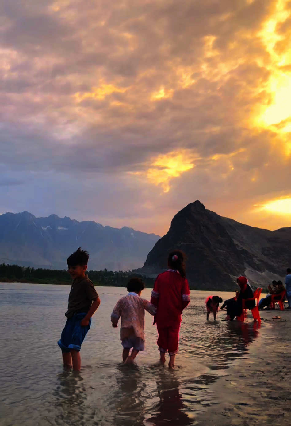 @anisthetics__1