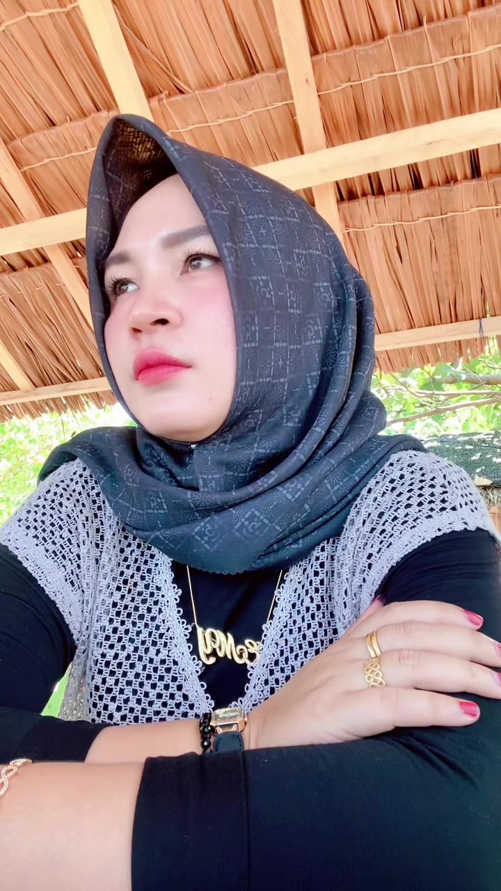 @Emy Mijar