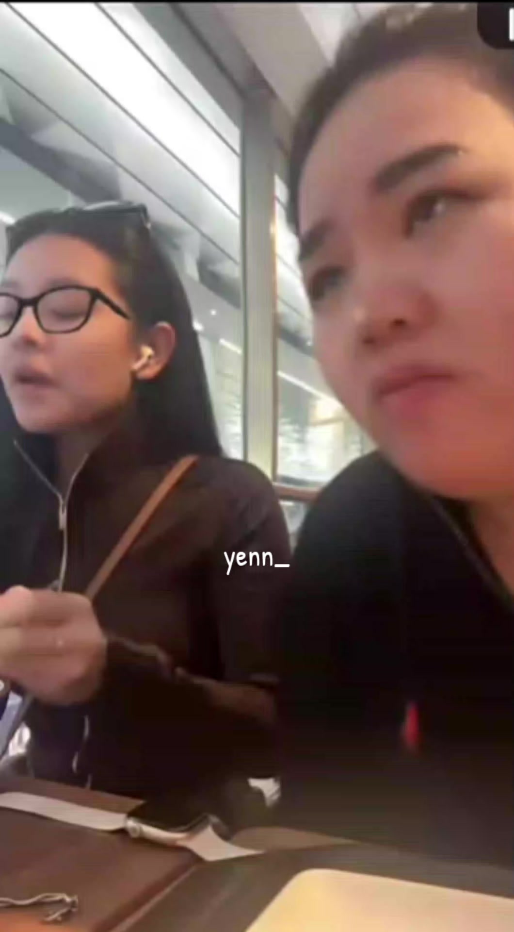 @yenn__