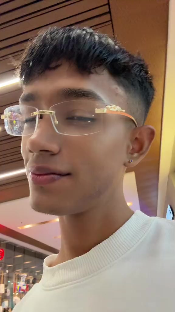 @Alexander Luna