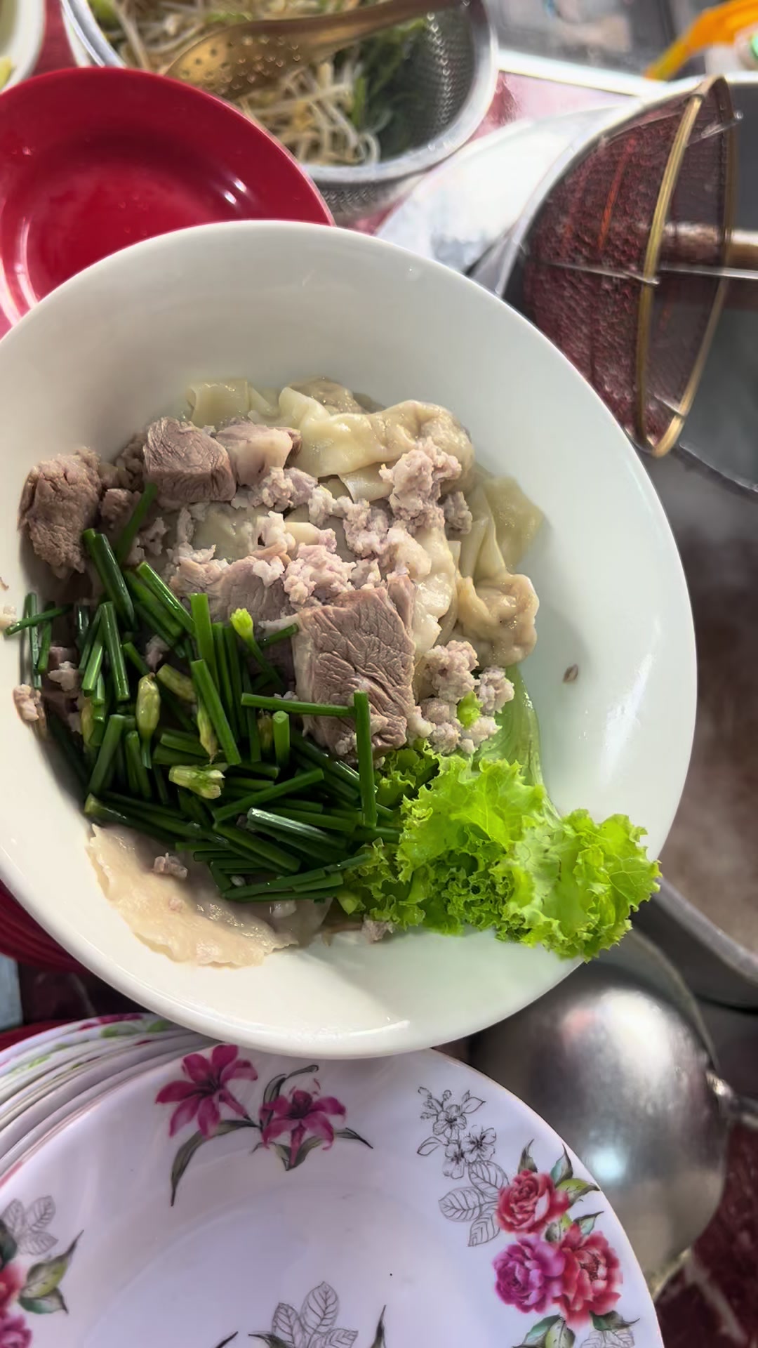 @មីគាវហេងហេងក្រុងកំពត