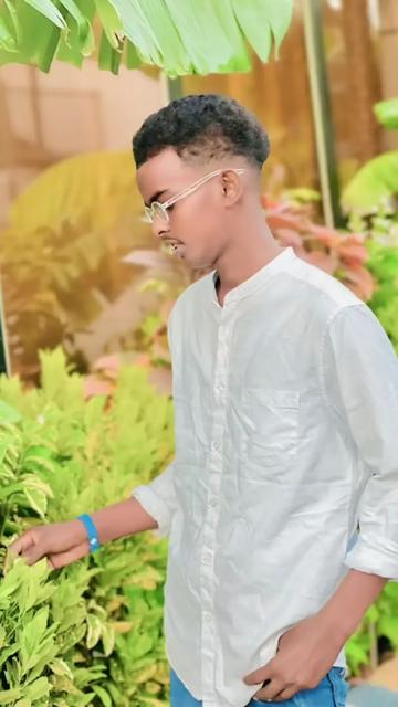 @Mahad......... xasan ..