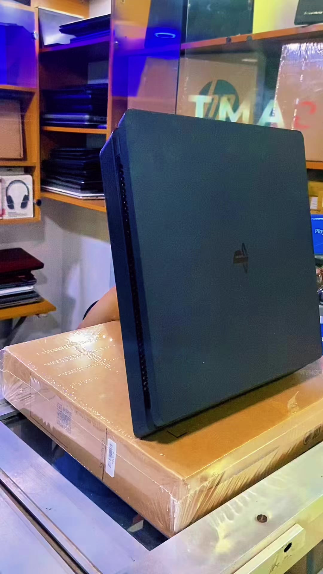 @Laptop store in Ibadan