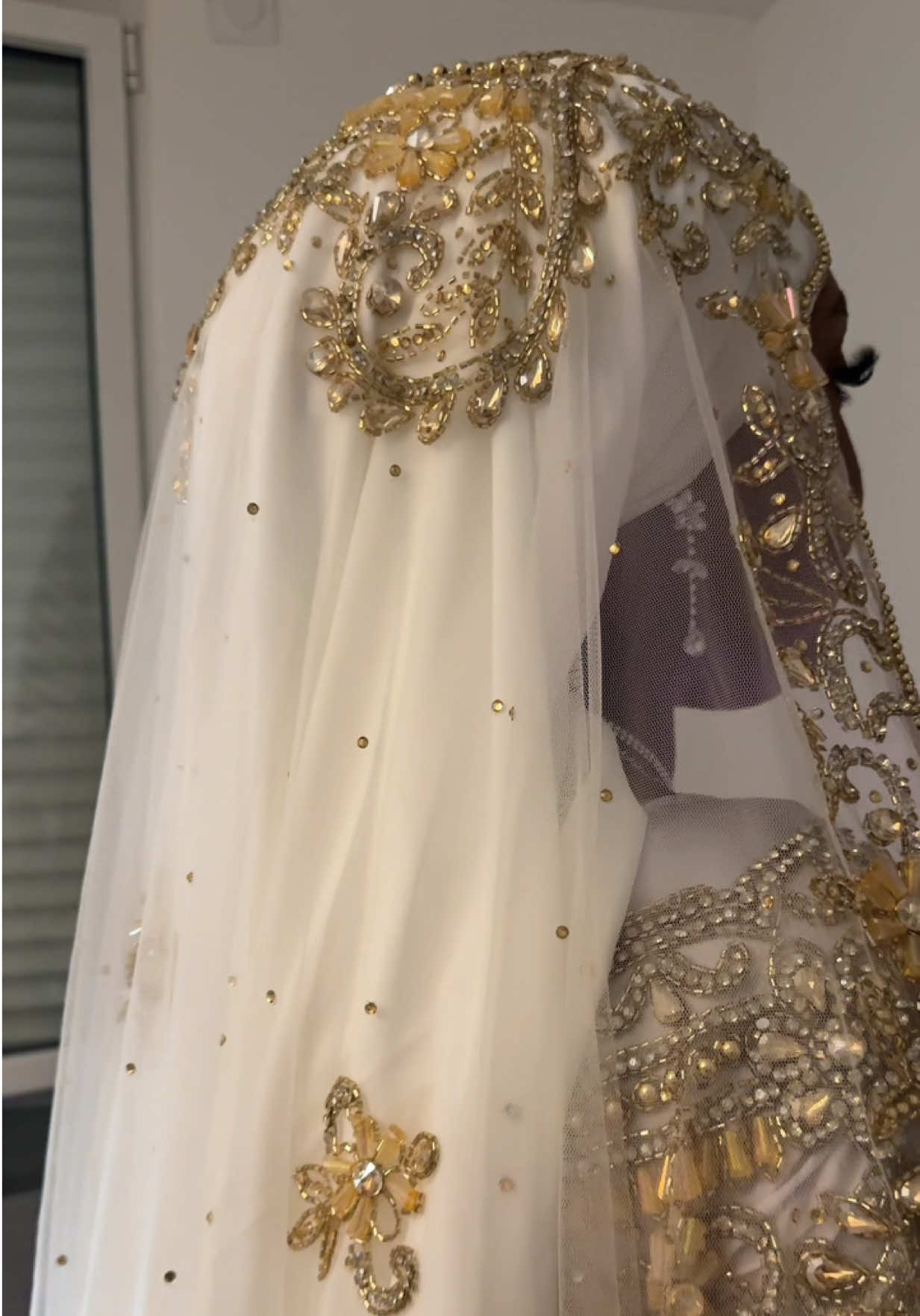 @MyLuxuryDresses