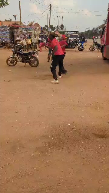 @Rayhzone