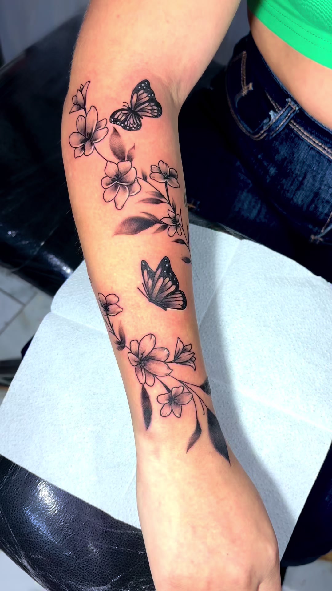 @Jona Tattoo