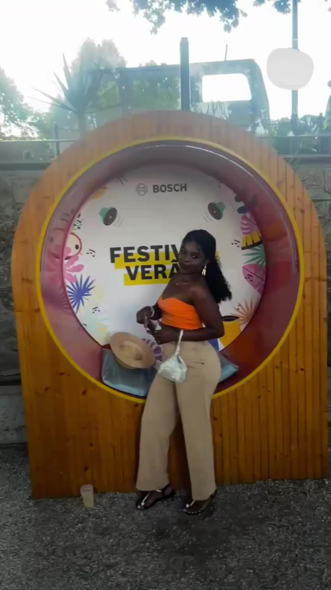 @Fl&aacute;via silva Lopes
