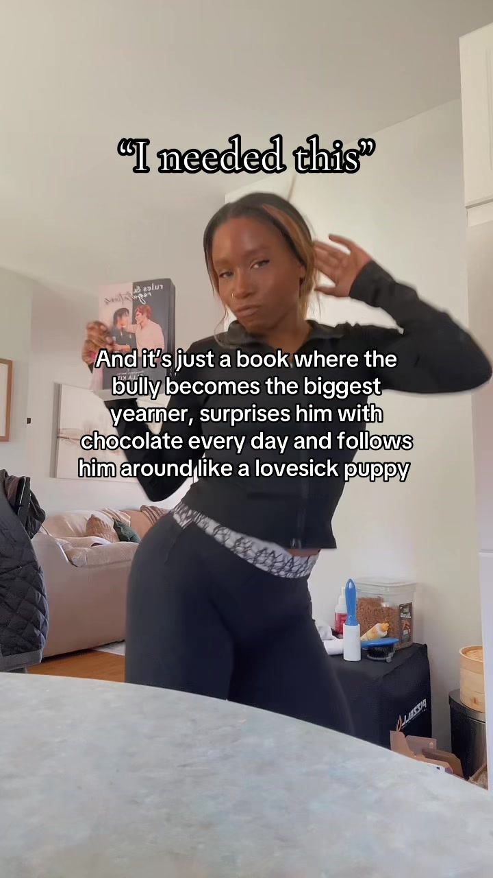 @EllaKit📚