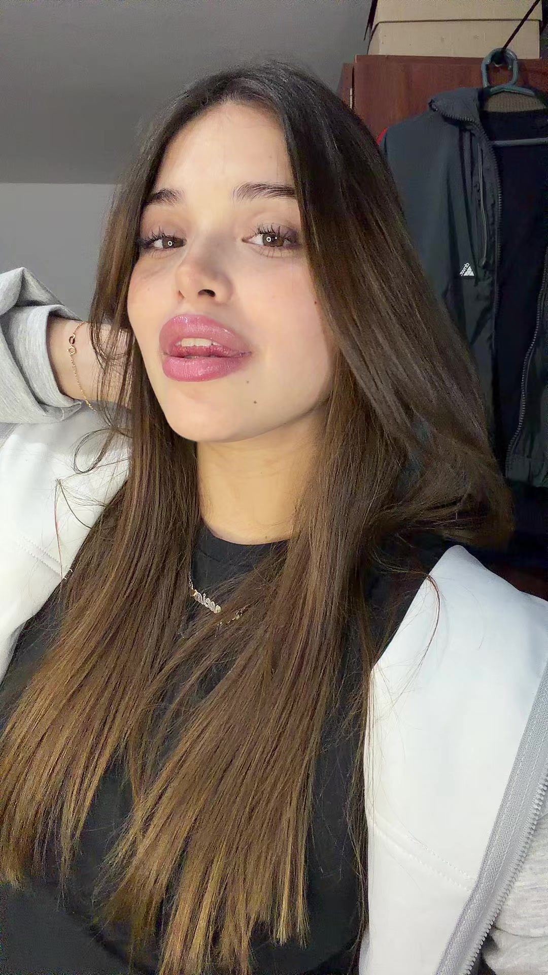 @Arii zalazar