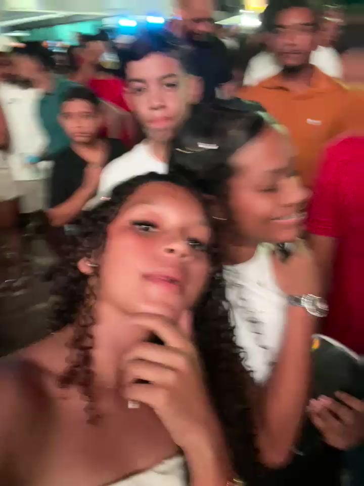 @Thayla💘