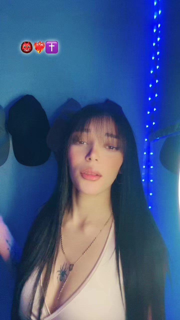 @la_lore0880