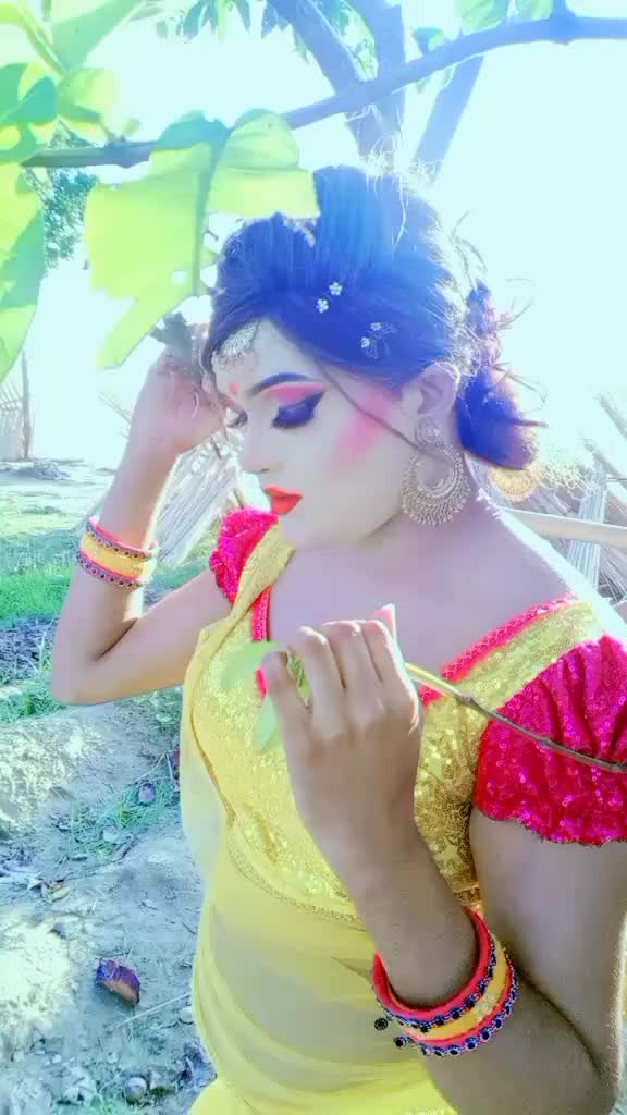 @Mahiya Mahi