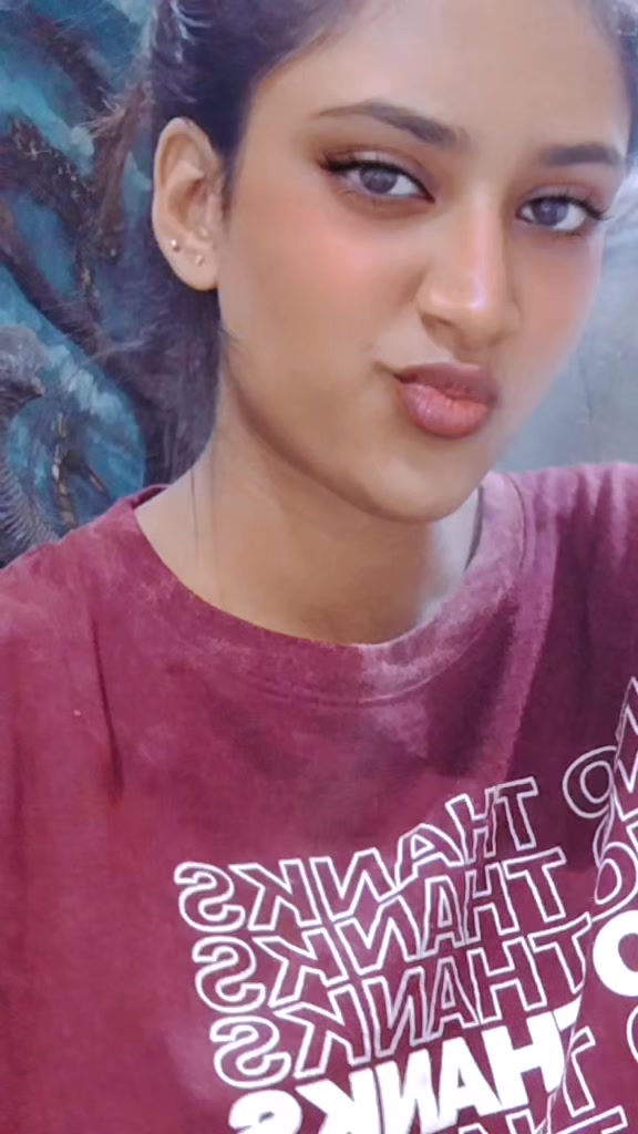 @Kavi Girl (කවී)💋