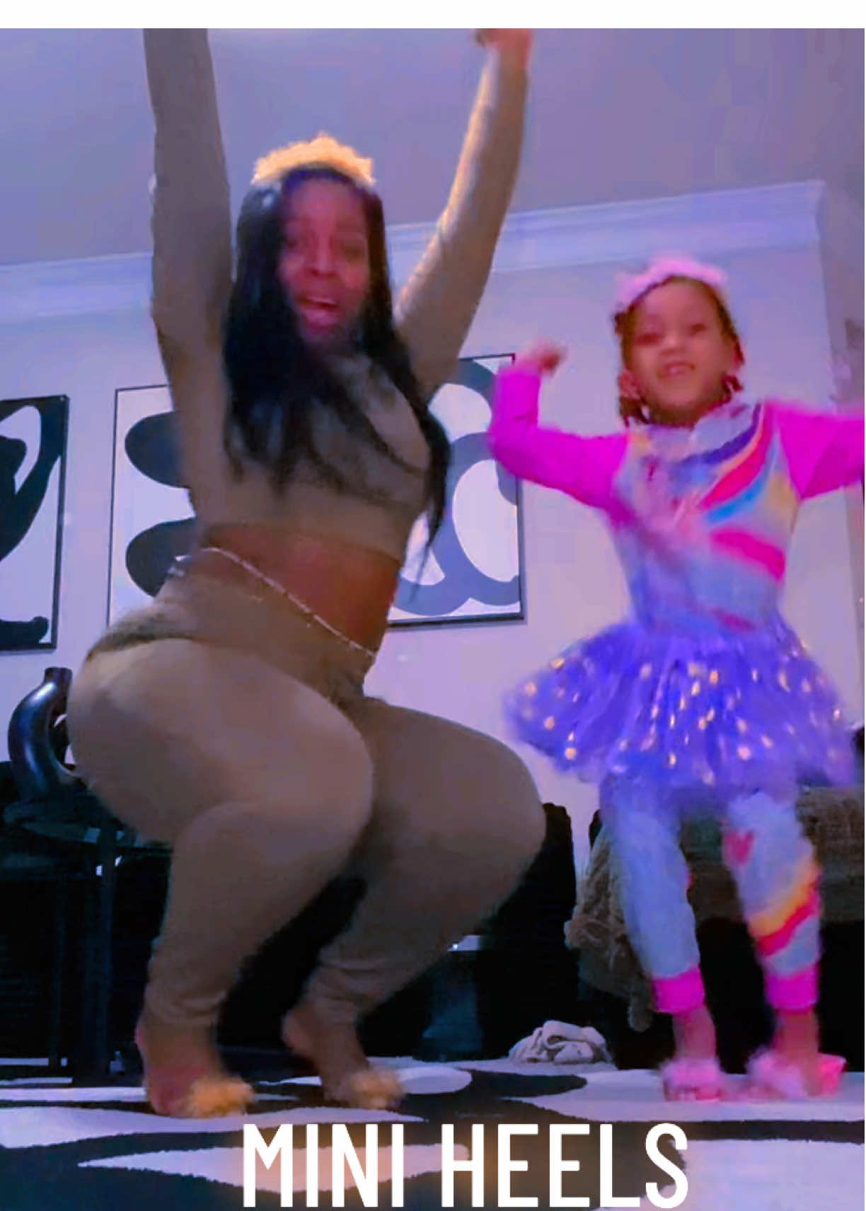 @zaraollywood