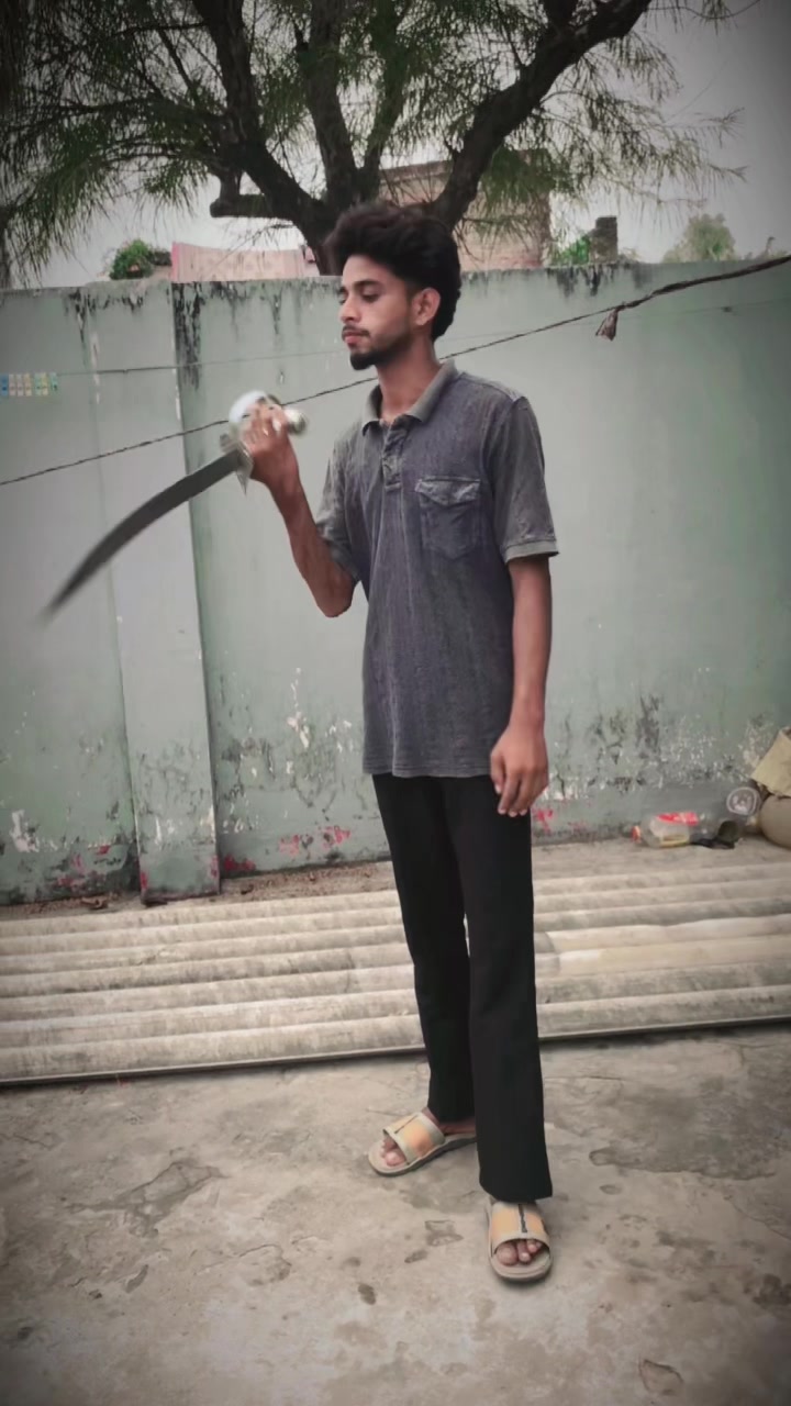 @Abhi❤️yadav❤️