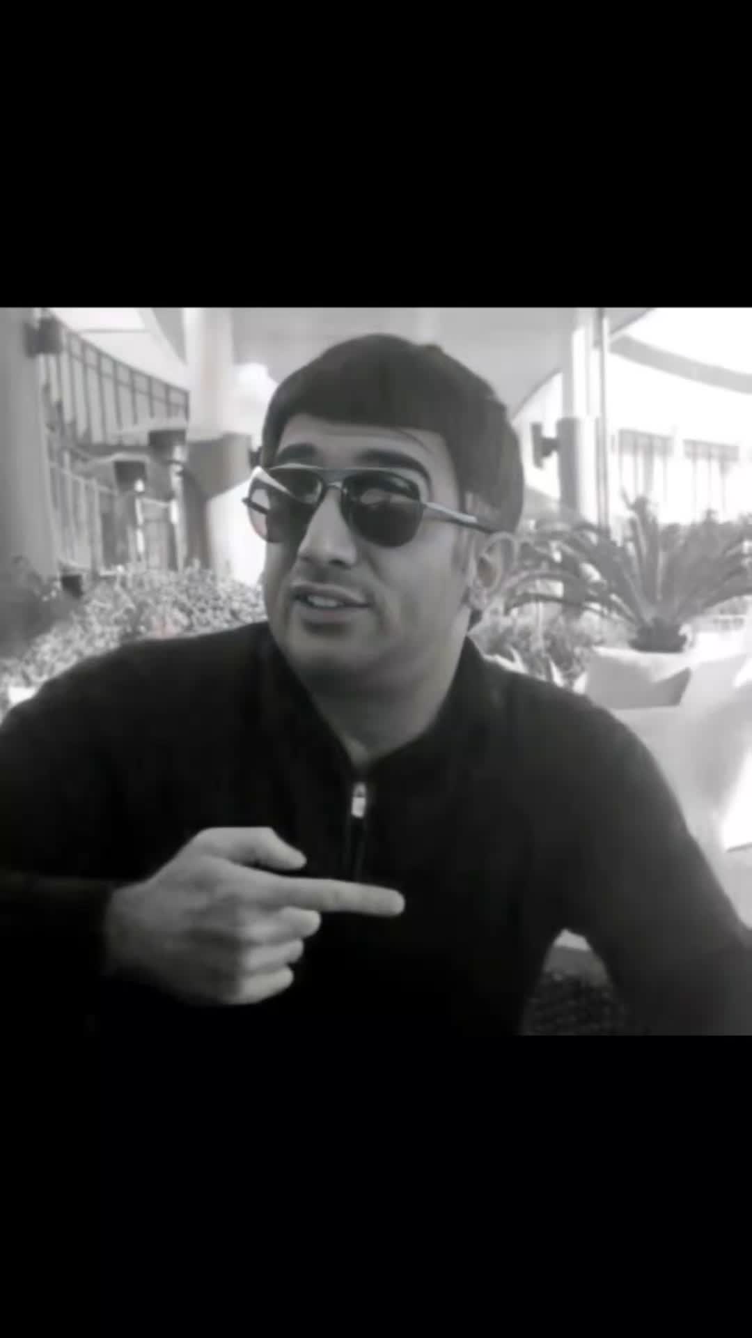 @Rövşen Çaniev