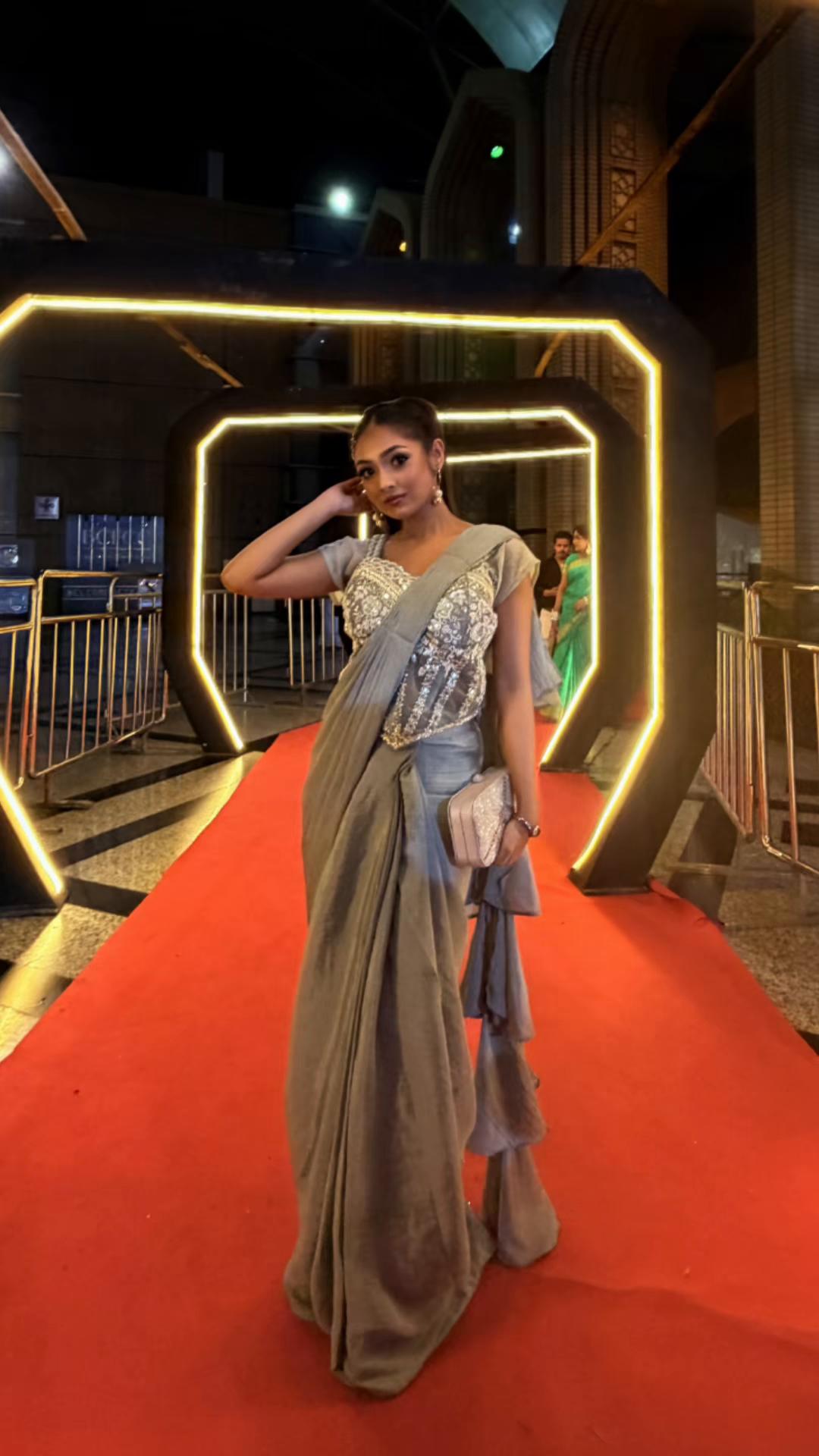 @🦋SaNjiDa_SNigDha 🦋