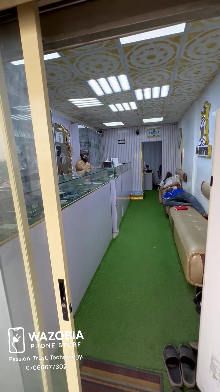 @wazobia phone store