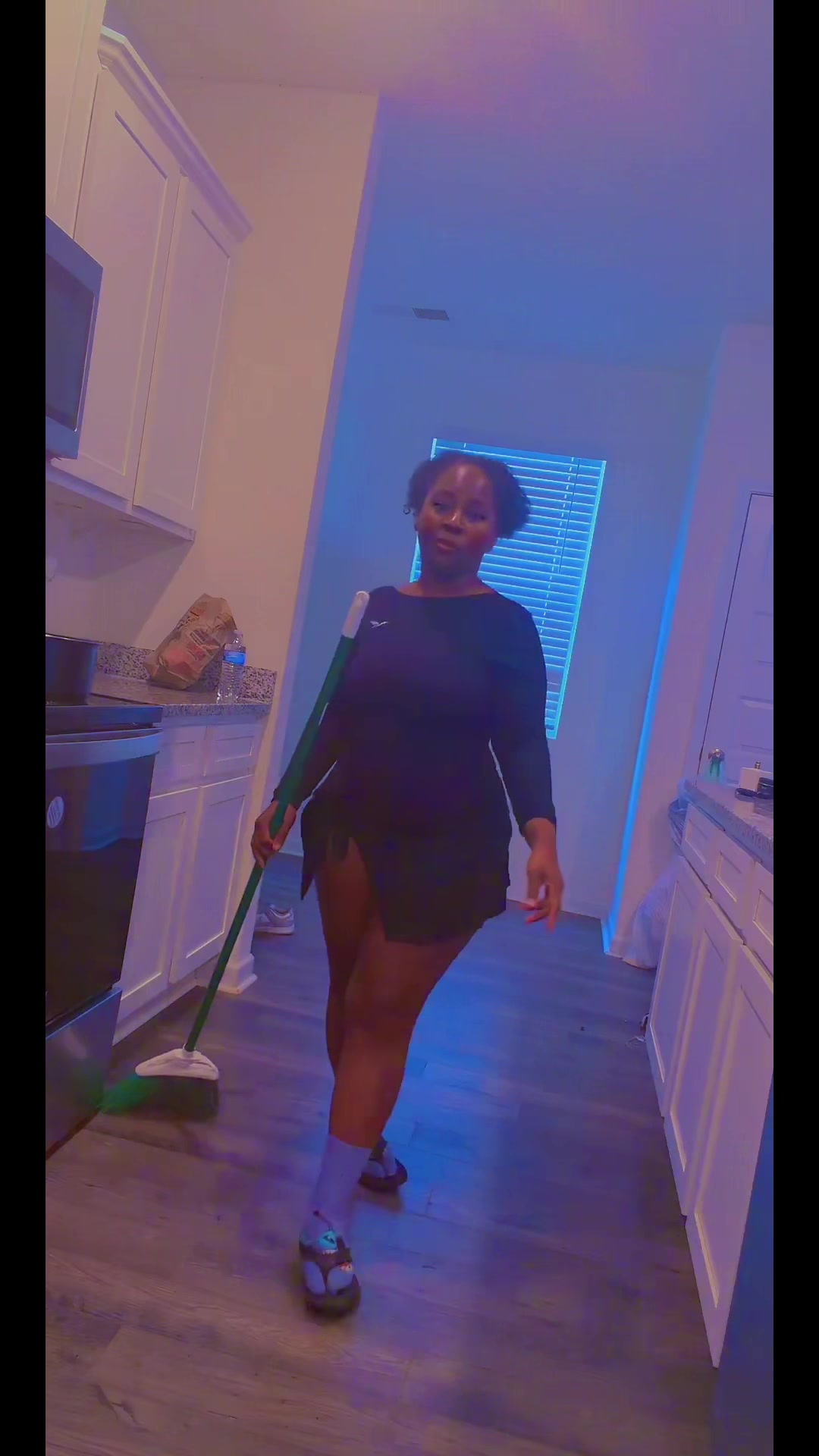 @melanin_monroe1985