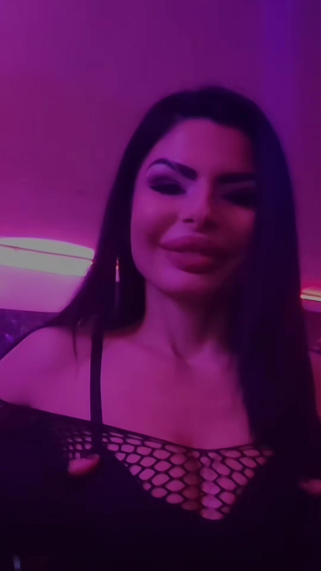 @Ela Ela🫂