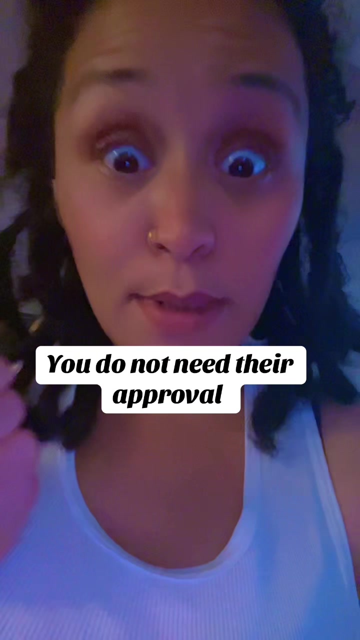 @officialmomtrovert
