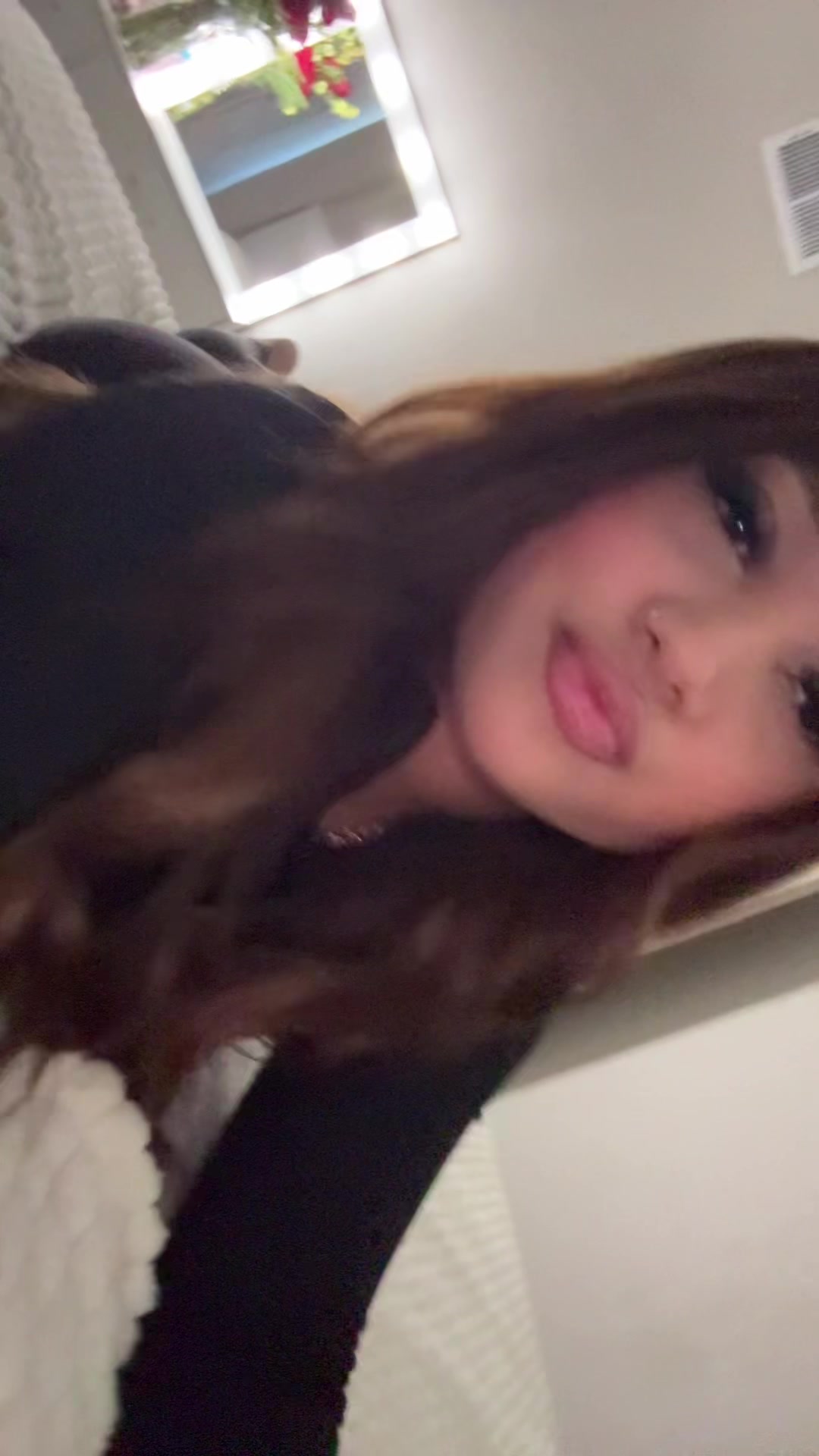 @JEN ୨୧
