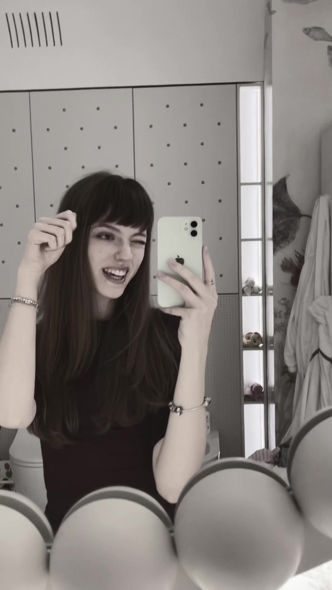 @ℳ𝒶𝓇𝒾𝒶_ℬ𝓊𝓏𝓏