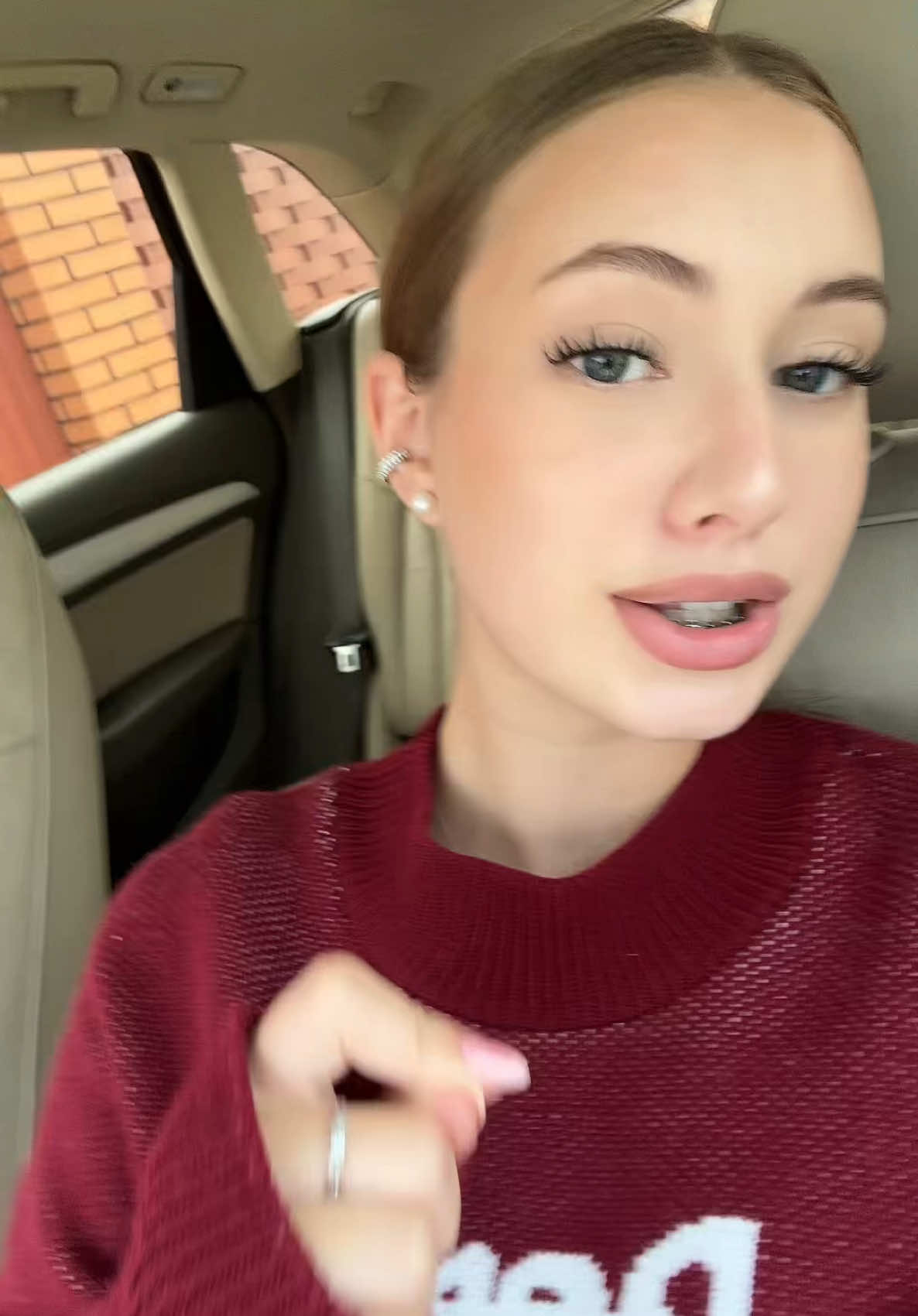 @AMINA