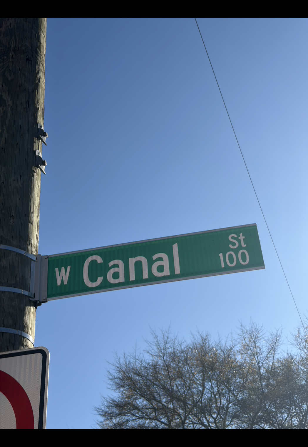 @8 1/2 Canal Street