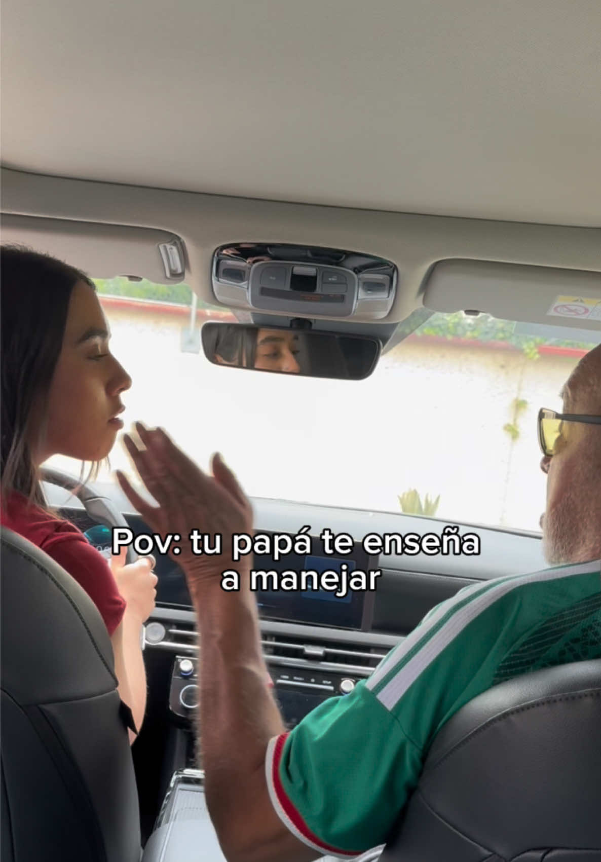 @Stephany Leal