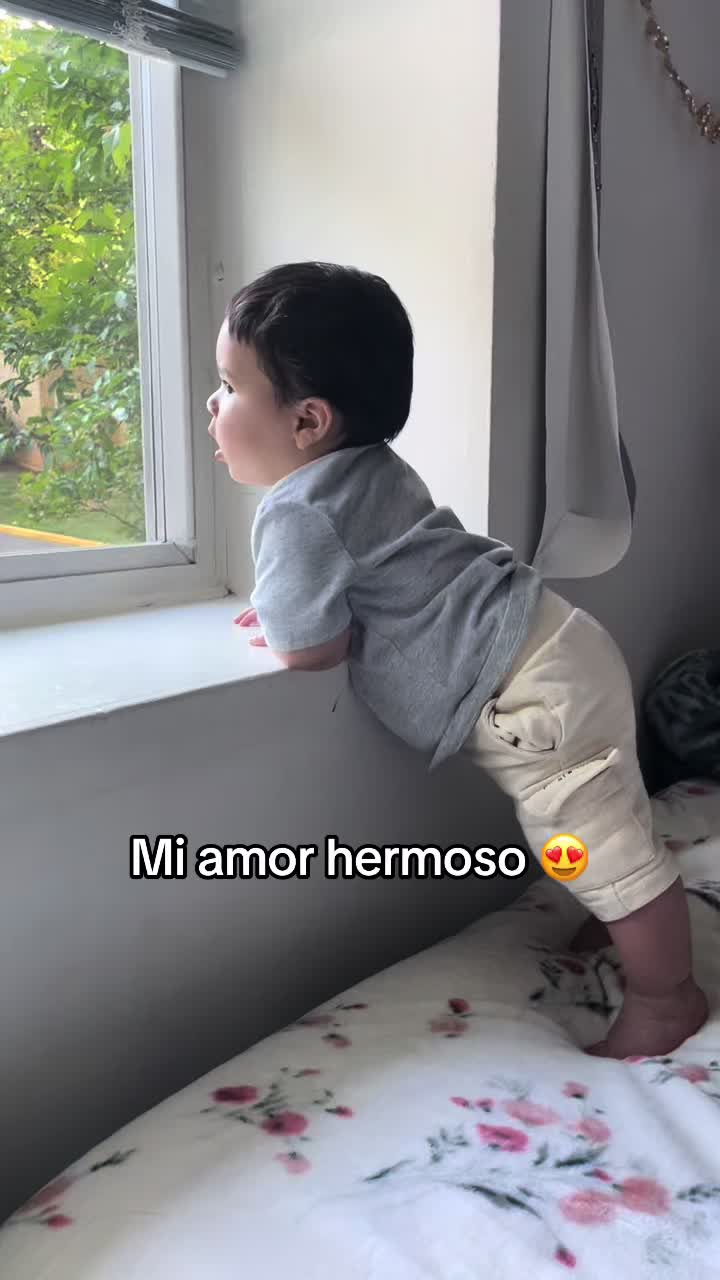 @Claudia Saravia