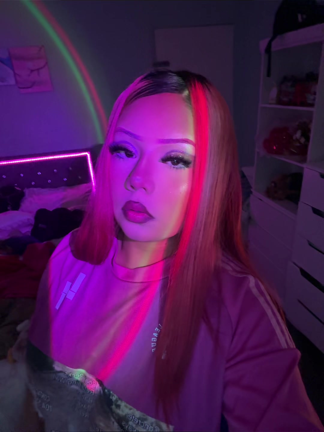 @️ ️