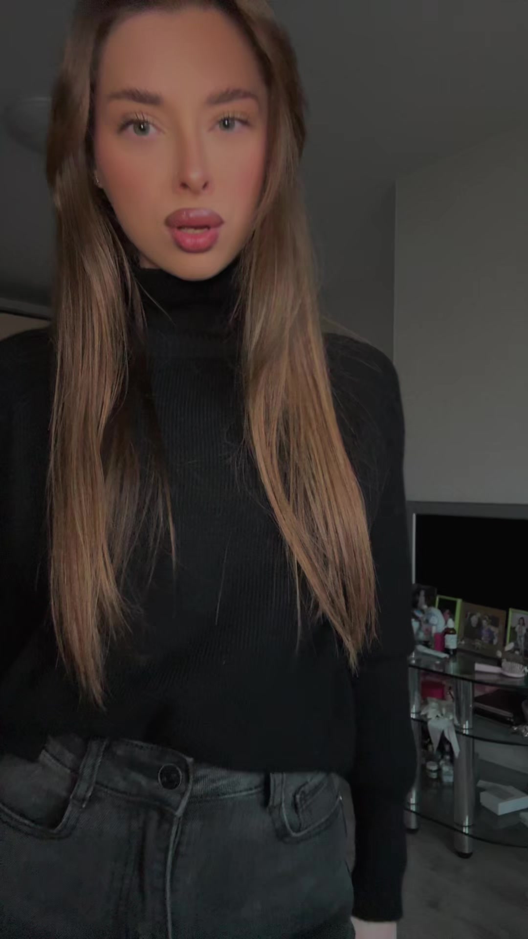 @Алечка😻💗❤️