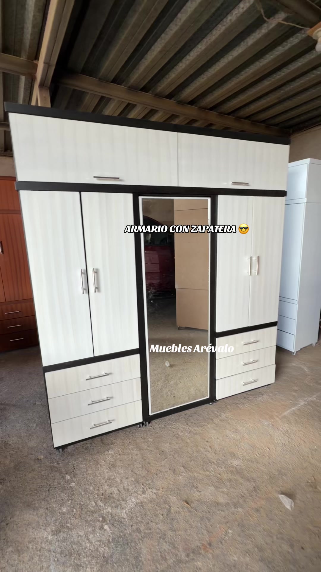 @Muebles _ Arévalo