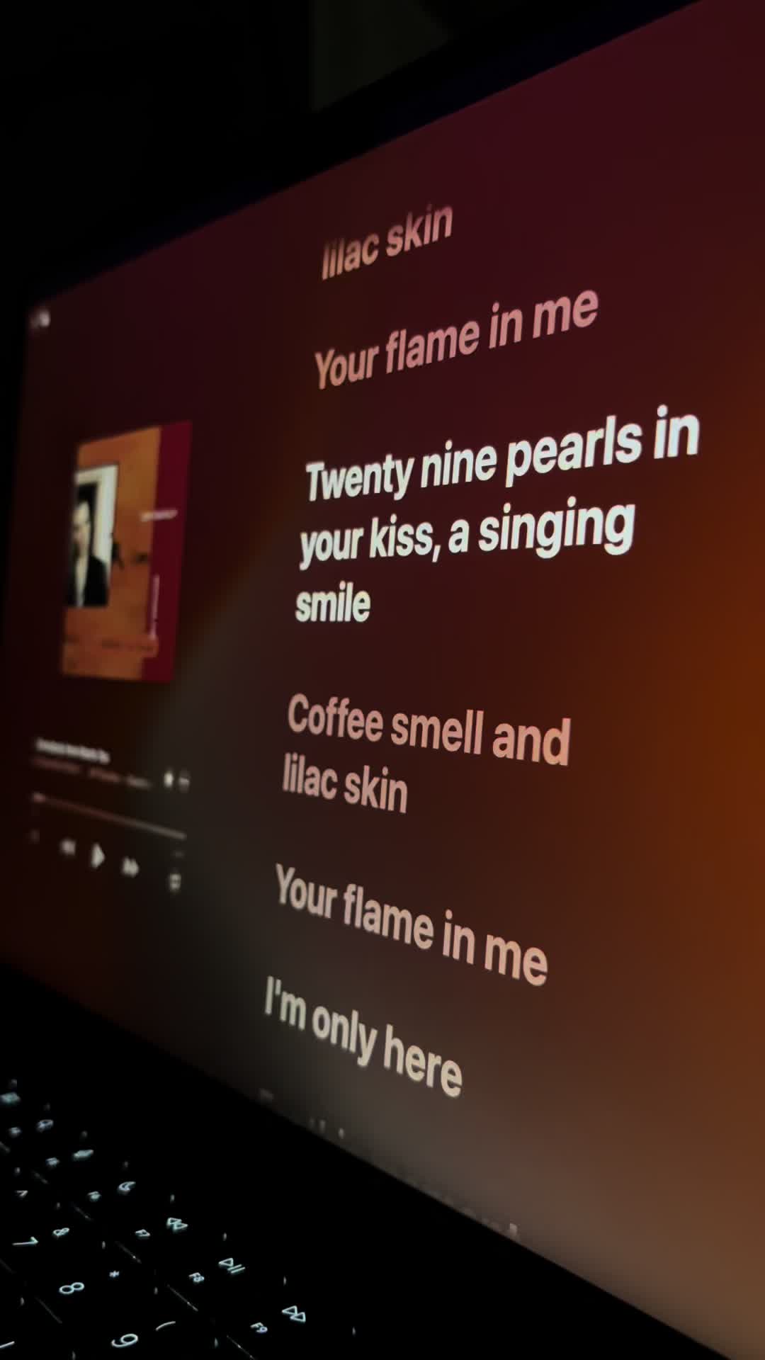 @️