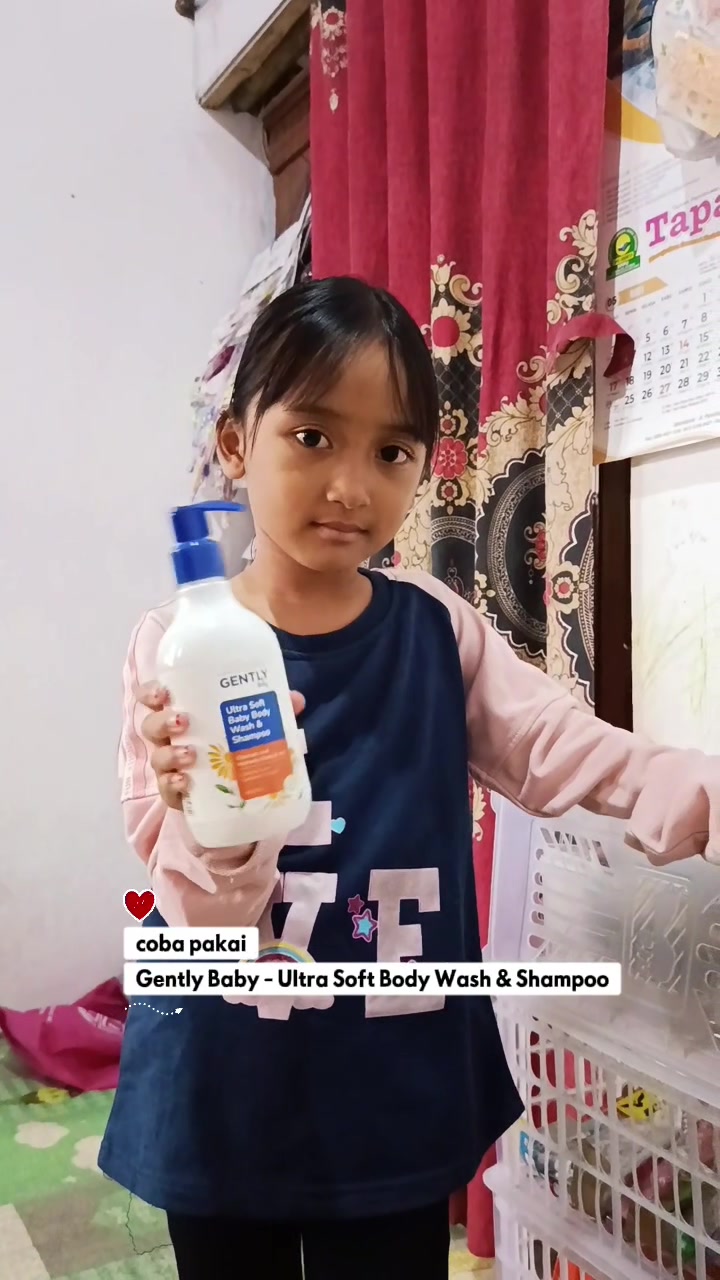 @fenyk_