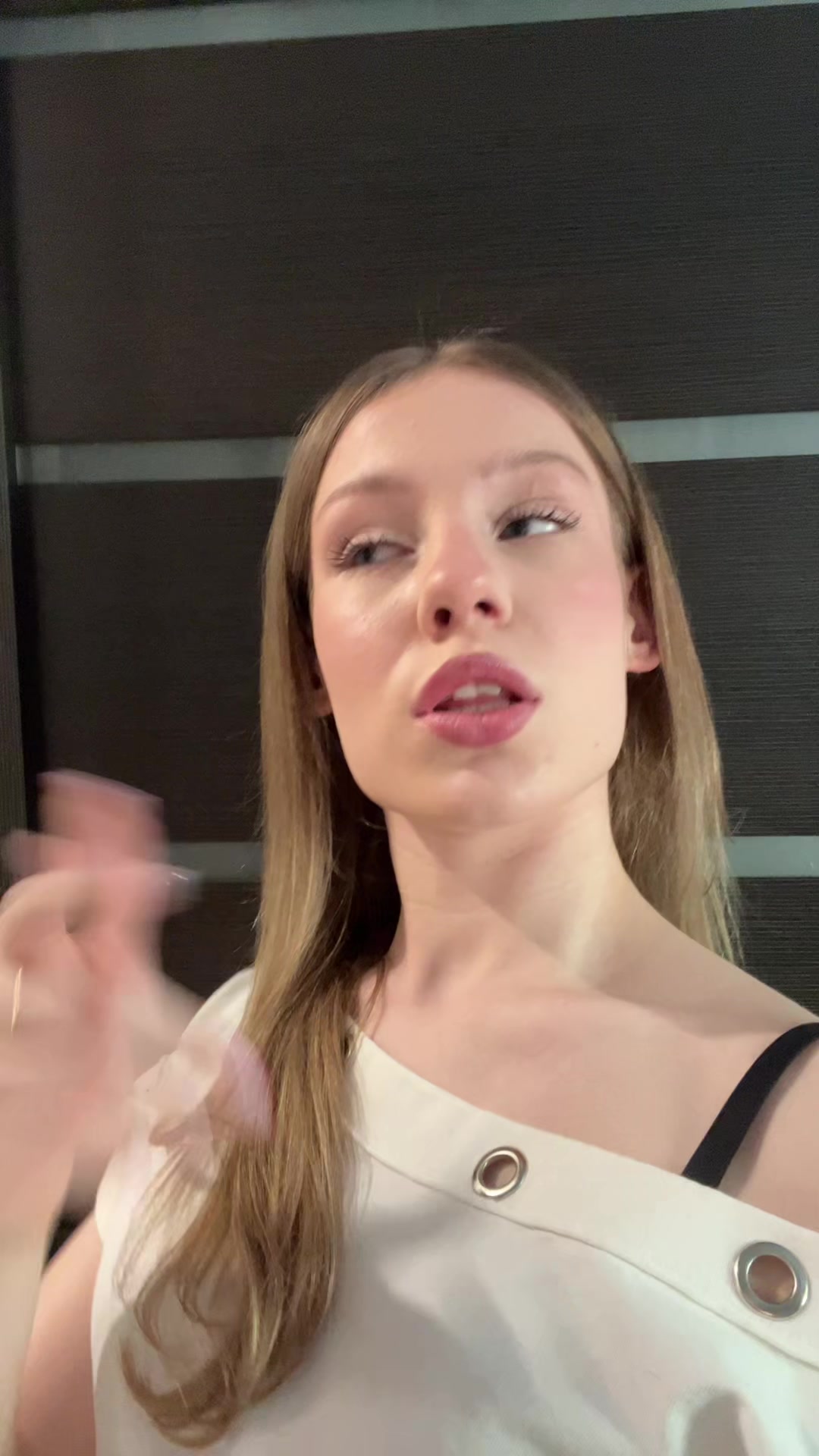 @ANN🪽