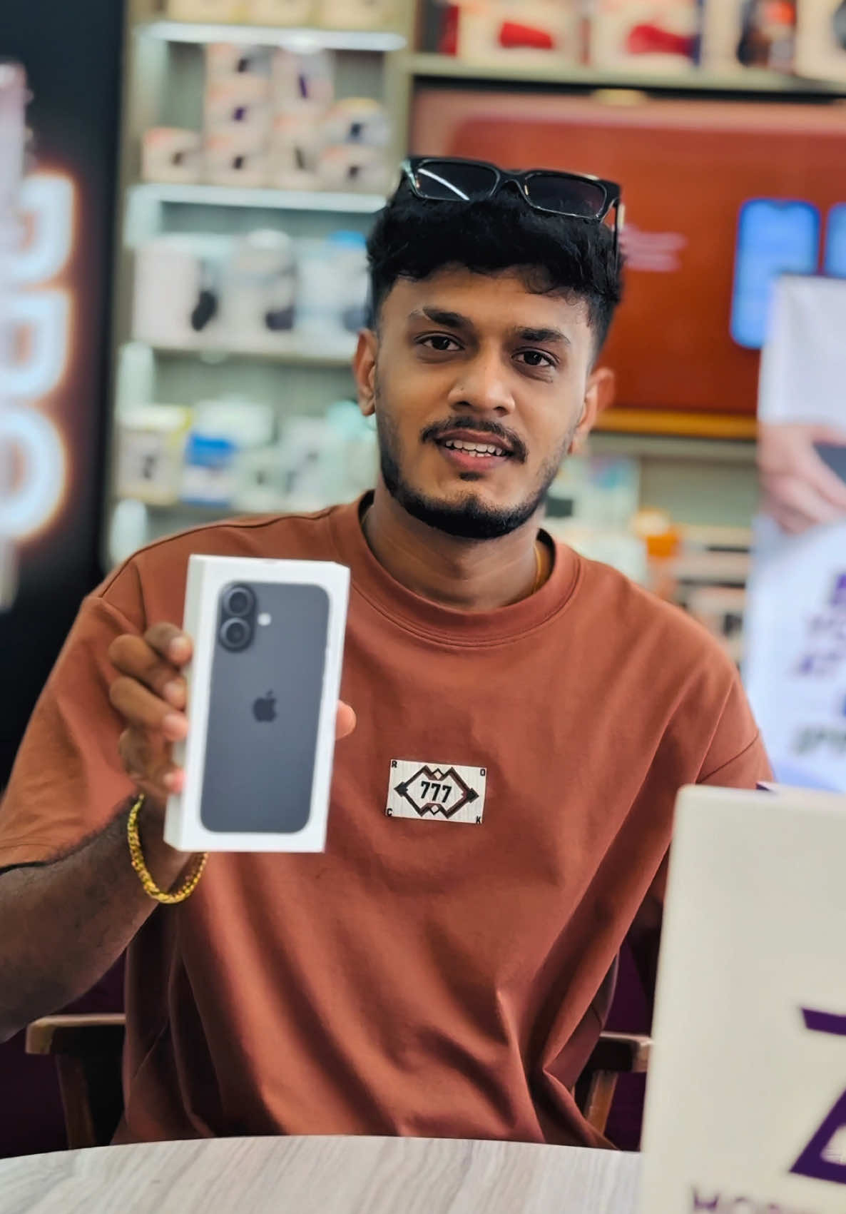 @MOBILE STORE