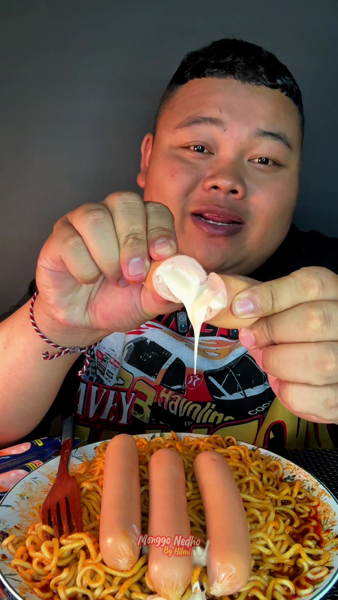 @Monggonedho