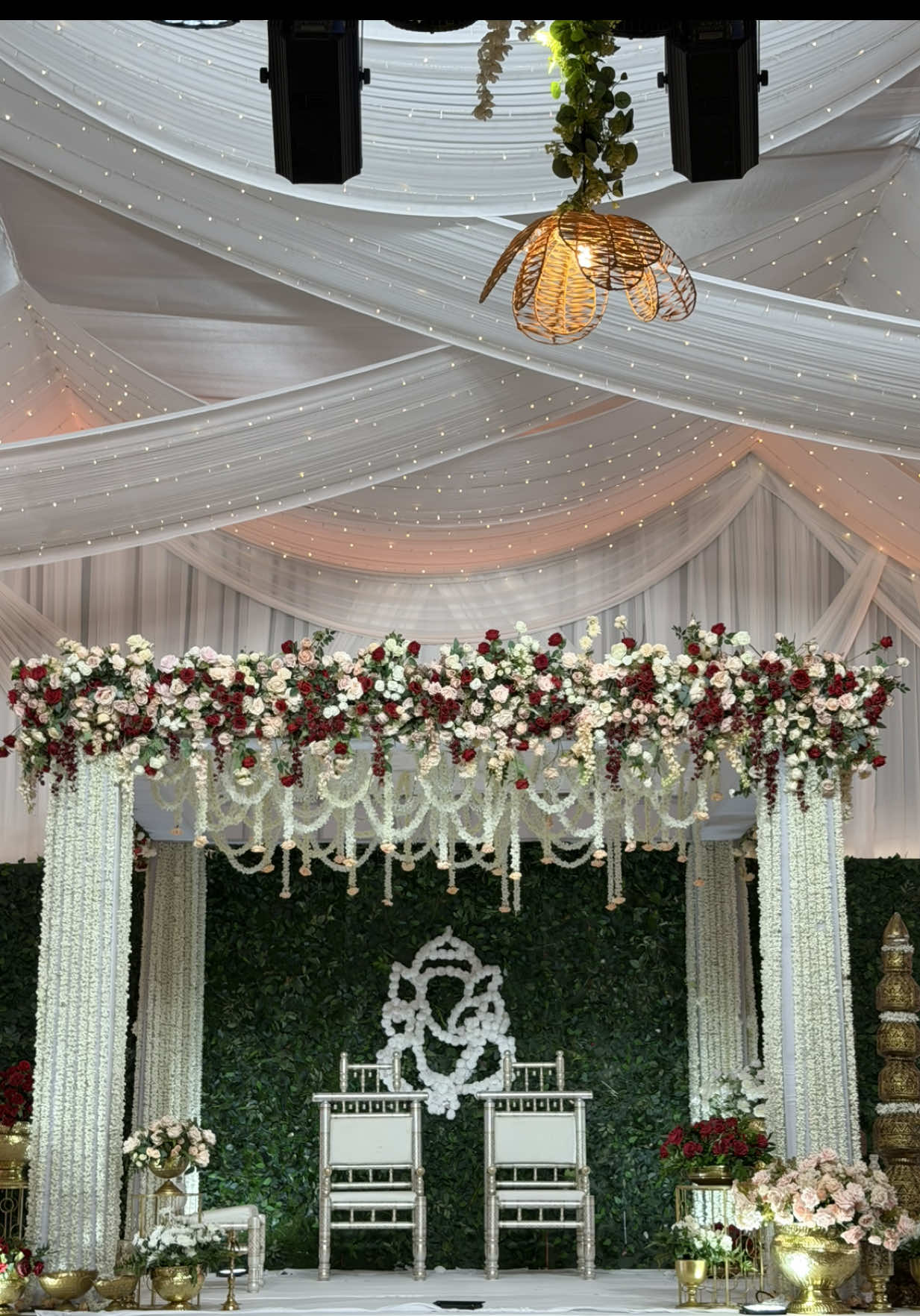@kameliathefloraldesigner