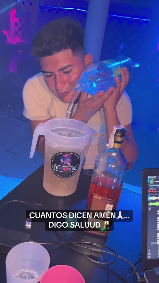 @TroyaDisco-Bar Mizque