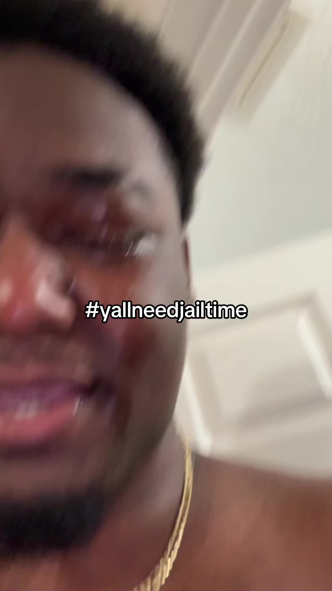 @alex.