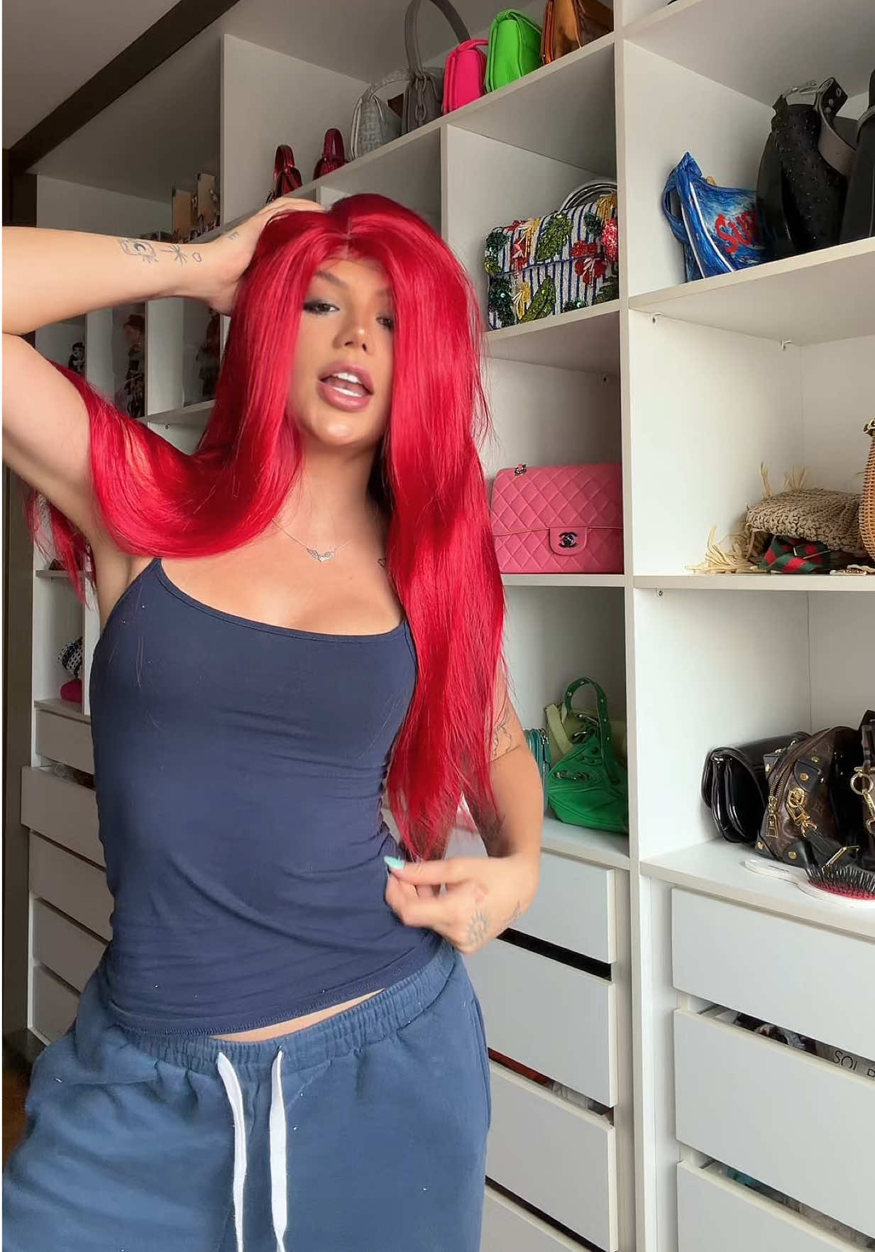 @Vivi