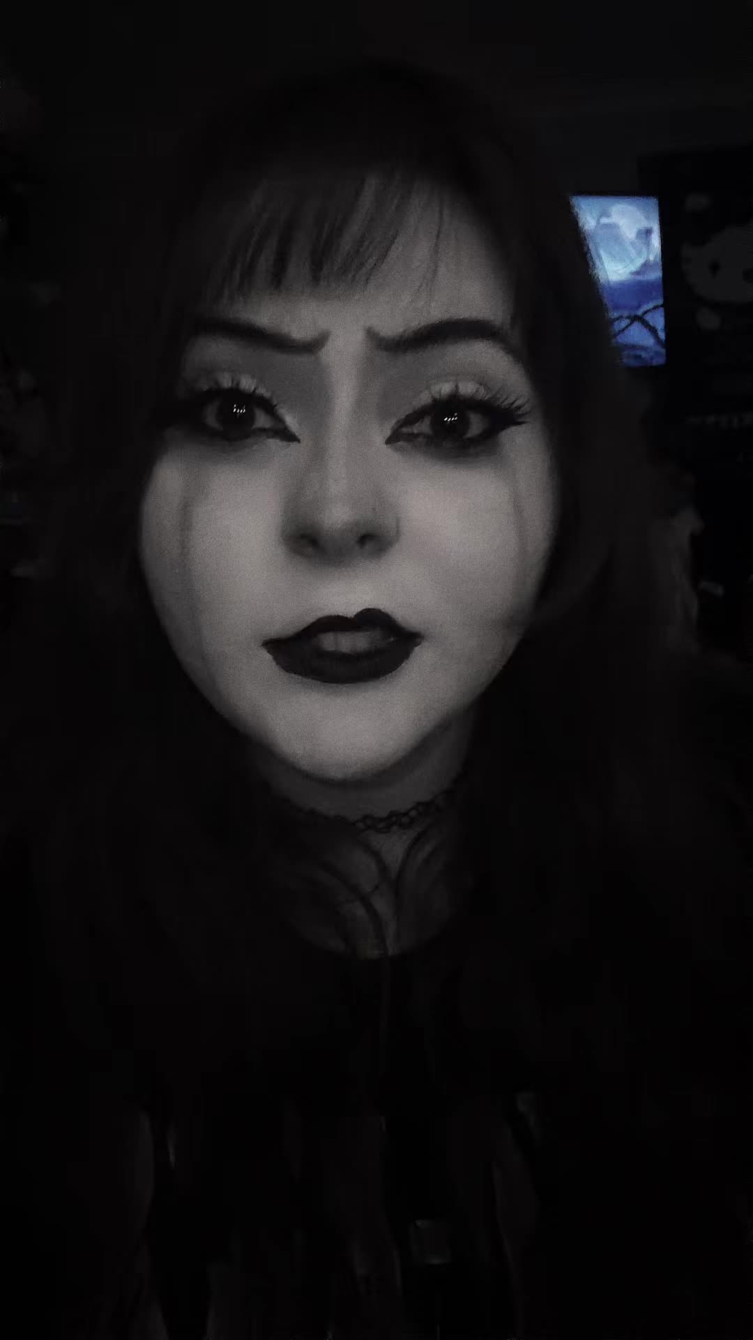 @💔🥀