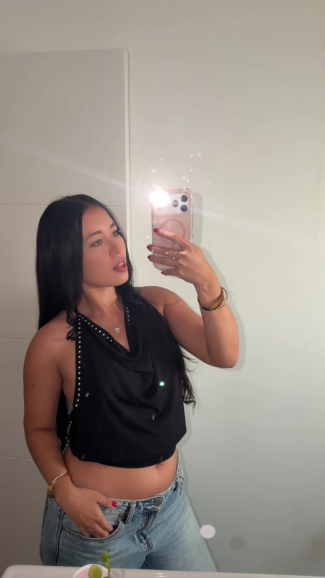 @Vane L✨