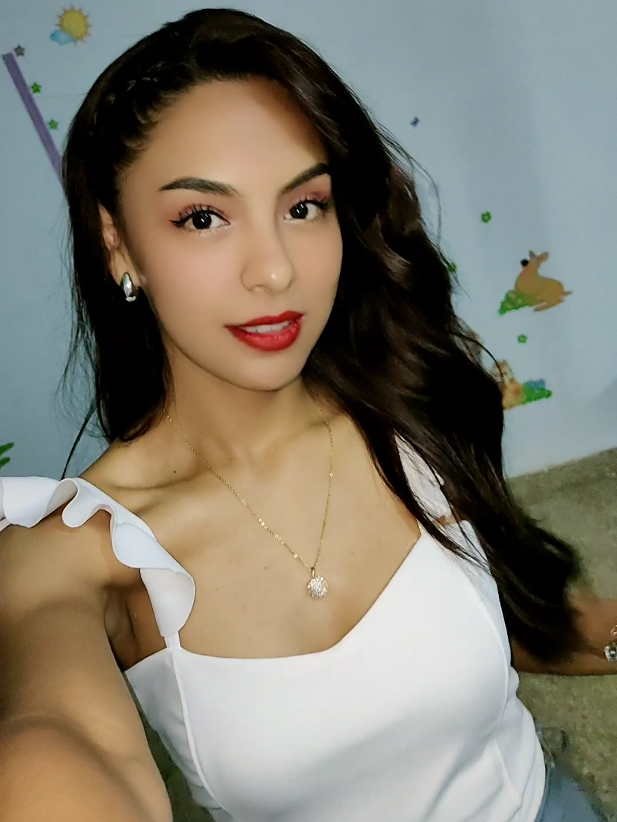 @Cecilia_Nicol