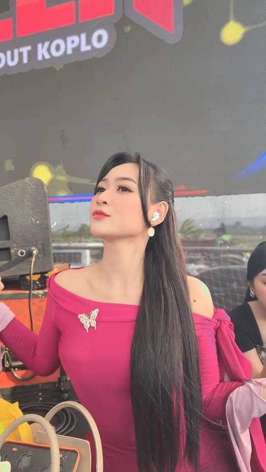 @Firaazahra29