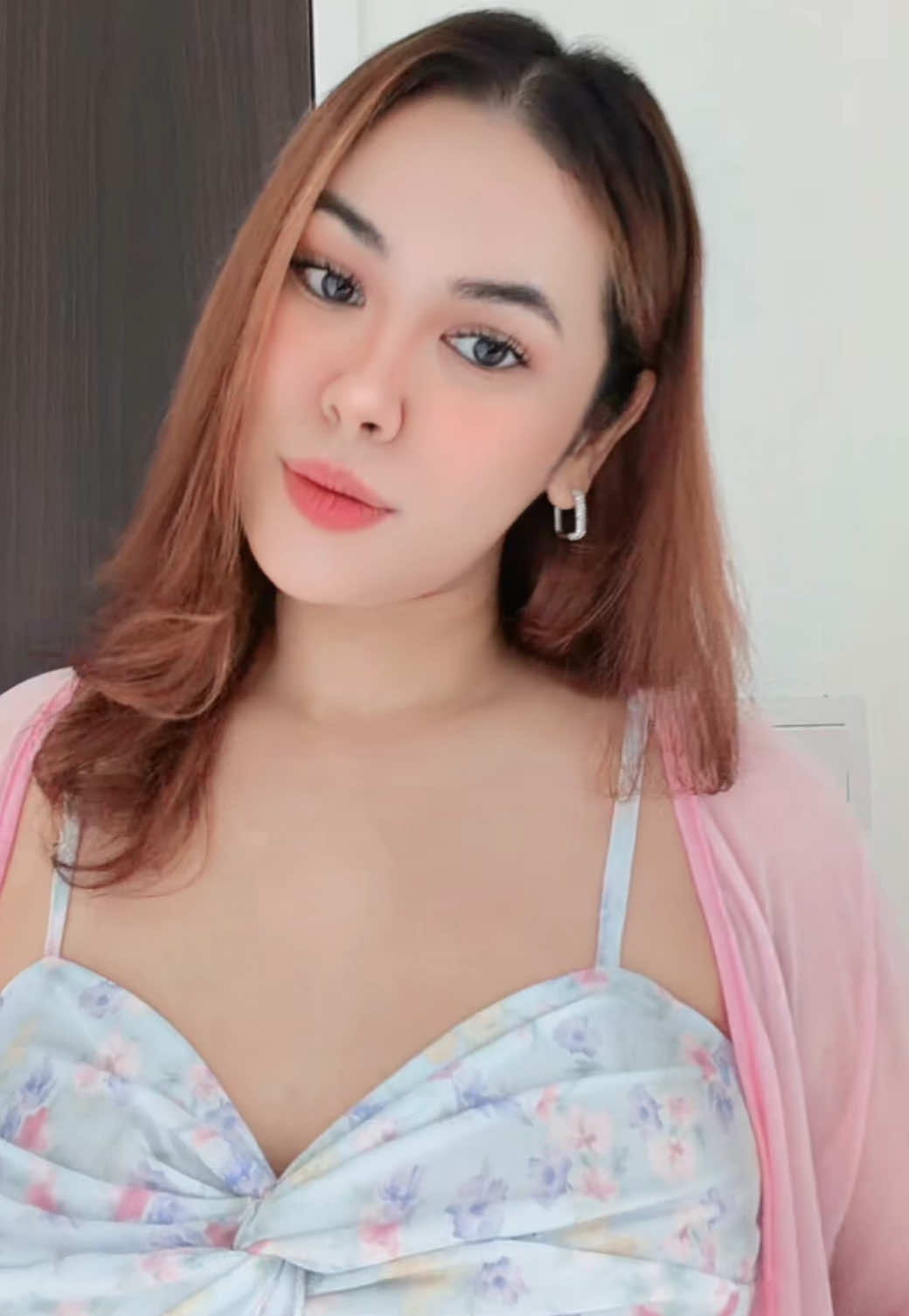 @Debvchi